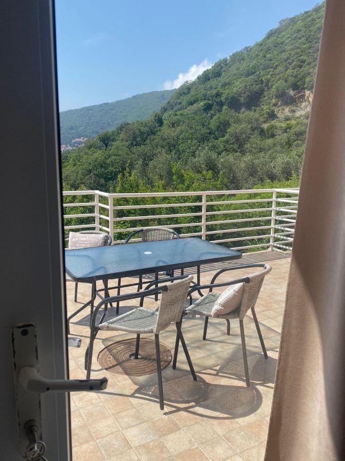 Apartments Villa Relax Petrovac エクステリア 写真