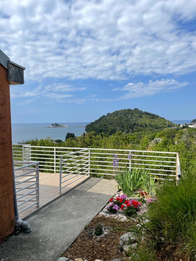 Apartments Villa Relax Petrovac エクステリア 写真