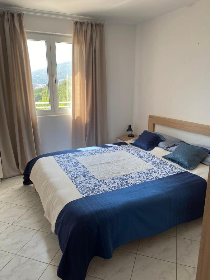 Apartments Villa Relax Petrovac エクステリア 写真
