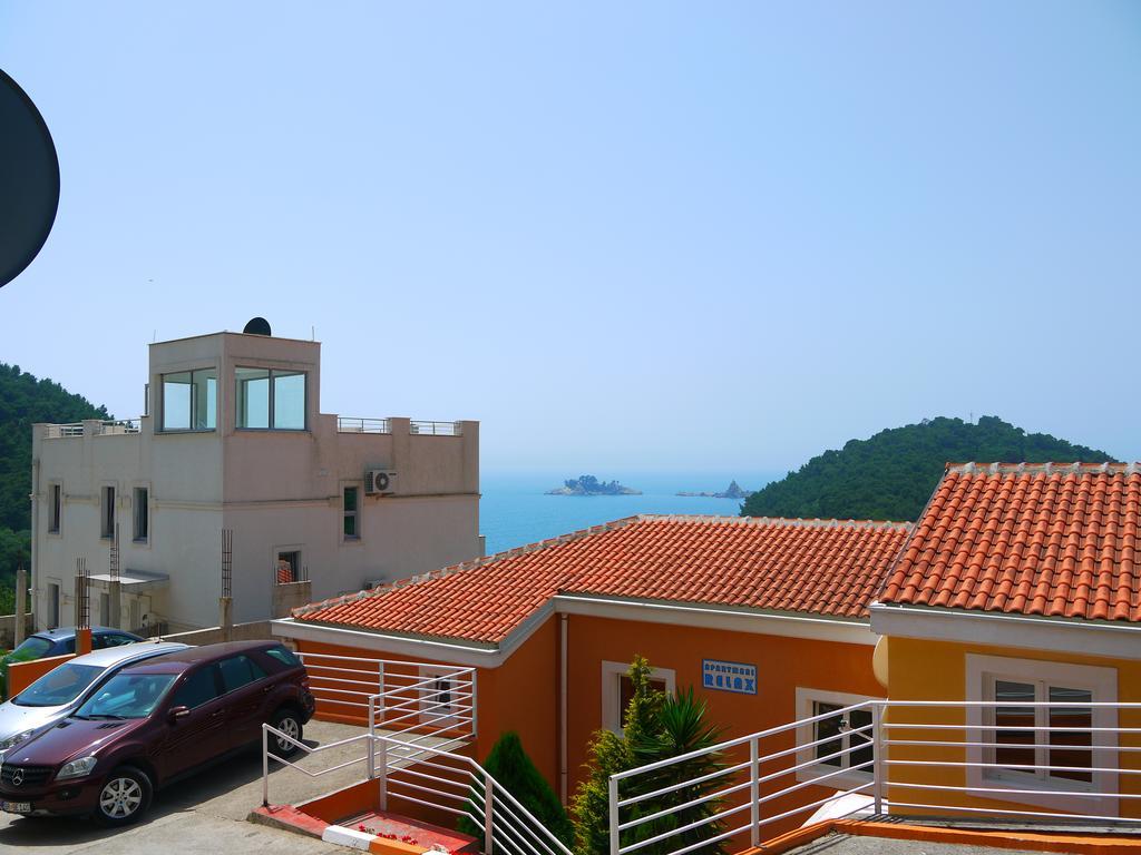 Apartments Villa Relax Petrovac エクステリア 写真