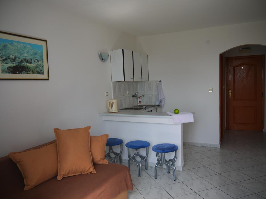 Apartments Villa Relax Petrovac エクステリア 写真